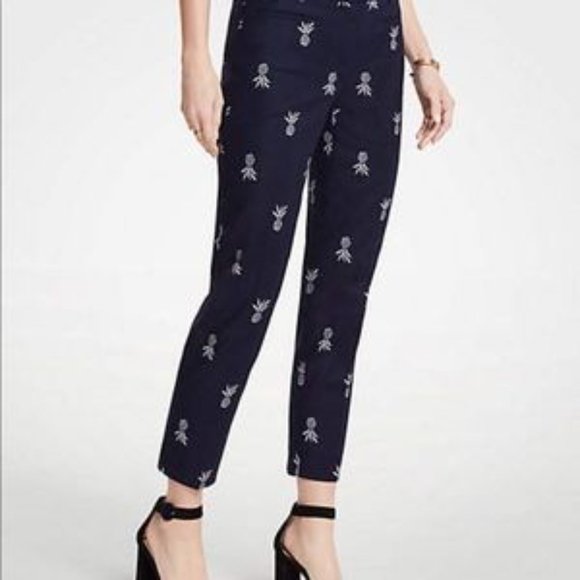 Ann Taylor Pants - Ann Taylor Cropped Pants (pineapple print)